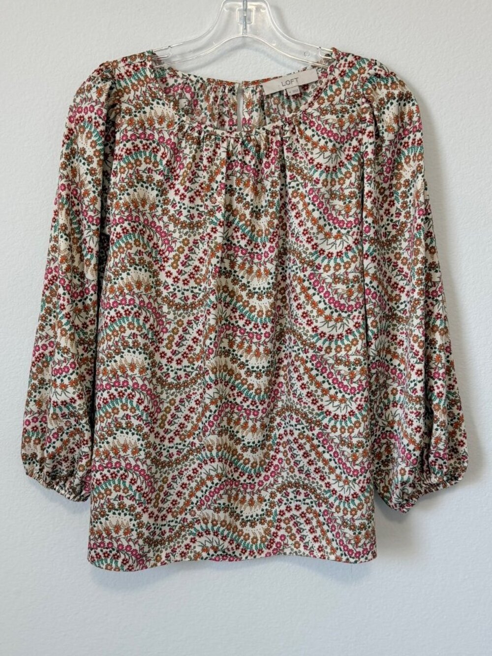 Loft 3/4 Sleeve Round Neck Multicolor Floral Satin Blouse Women's Size M